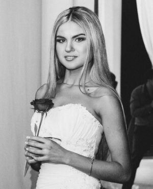 Проститутка Дайяна с секс услугами в Москве