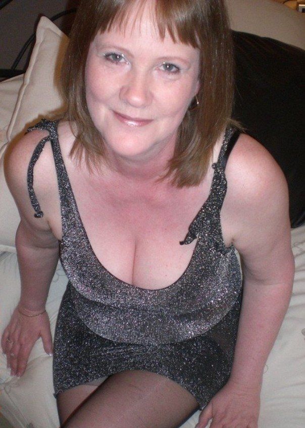 Проститутка Валерия с реальными фото в возрасте 44 лет