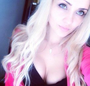 Проститутка Наташа с секс услугами в Москве