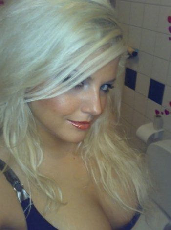 Проститутка Оля с реальными фото в возрасте 19 лет