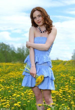 Проститутка Галя с выездом по Москве рядом с метро Владыкино в возрасте 27 