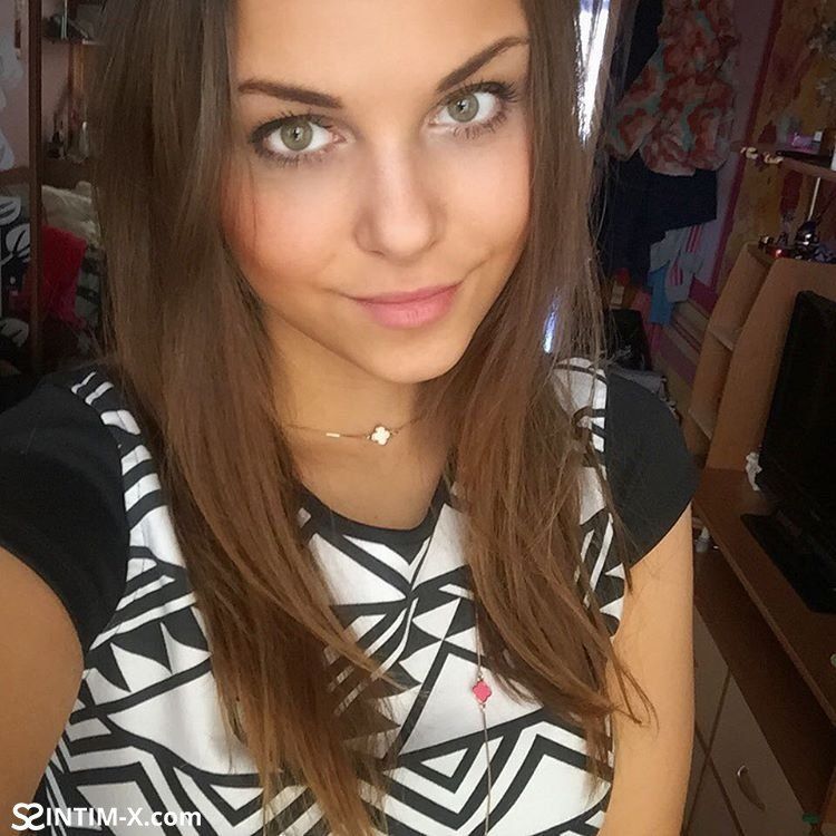 Проститутка Карина с реальными фото в возрасте 22 лет